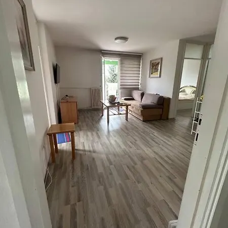 شقة على نهر البوسنة Apartment *